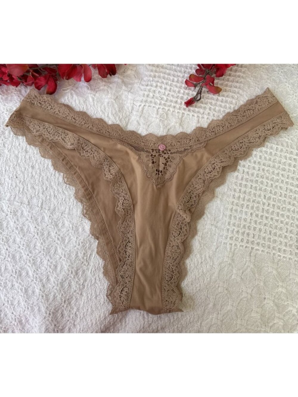 VICTORIA'S SECRET M NUDE TAN SILKY LACE BRAZILIAN PANTIES NWT